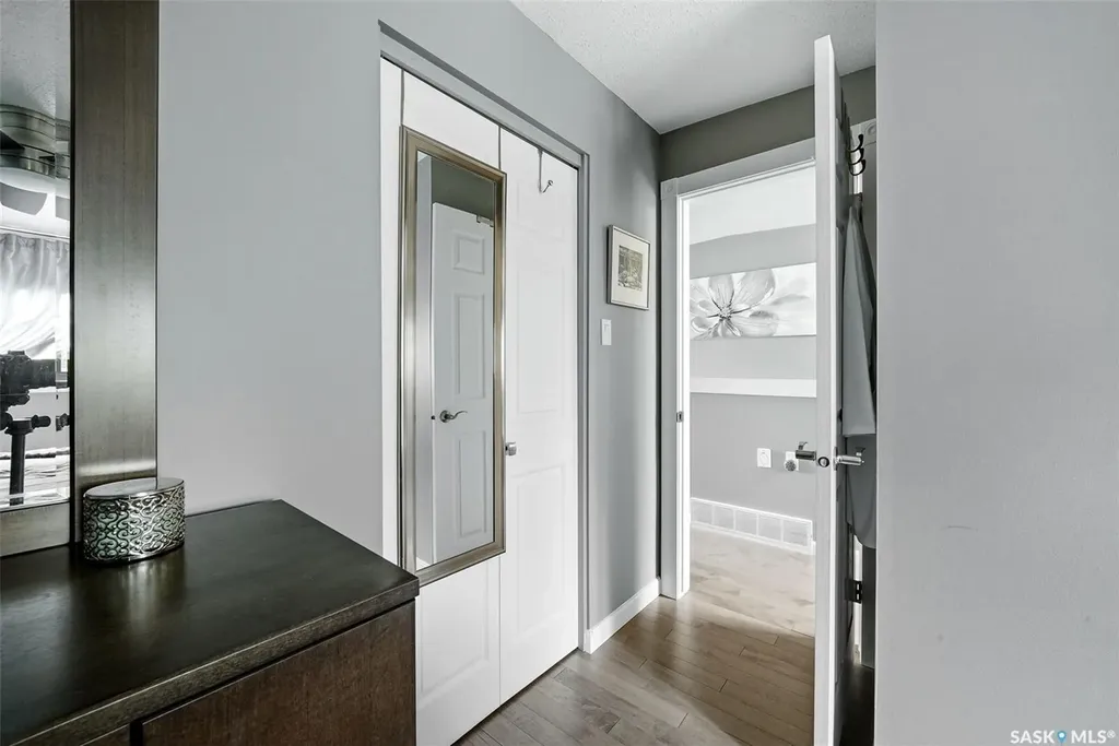 35 Spruceview Road Regina SK S4R 0E1