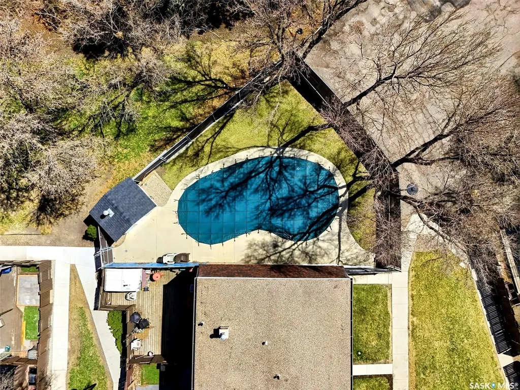 35 Spruceview Road Regina SK S4R 0E1
