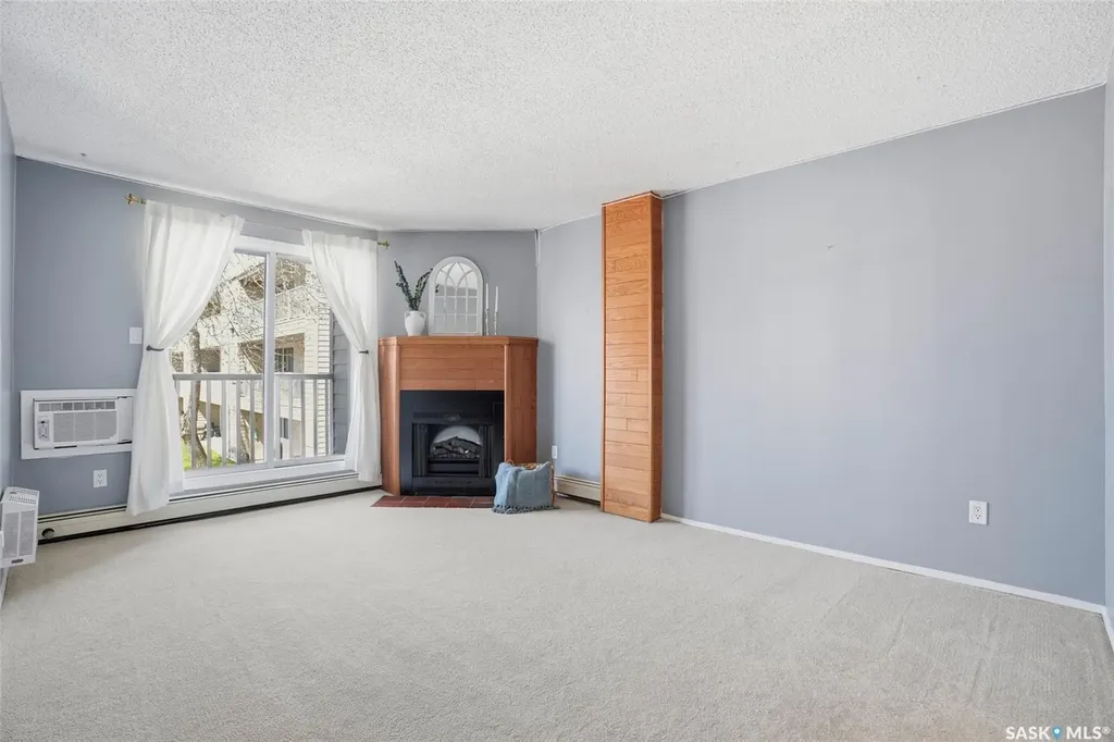 207C Tait Place Saskatoon SK S7H 5L8