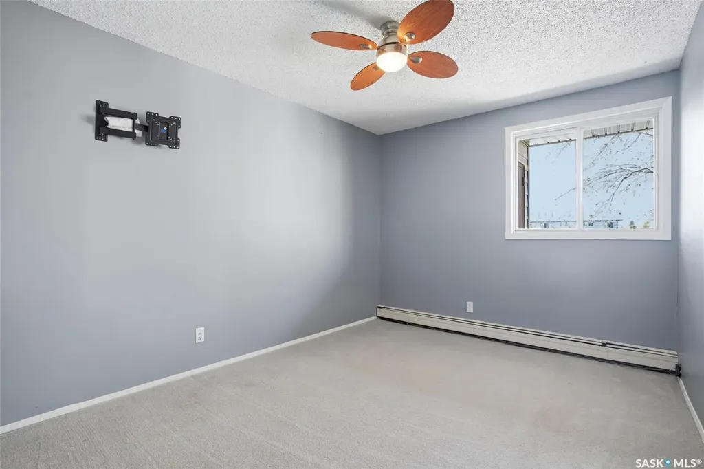 207C Tait Place Saskatoon SK S7H 5L8