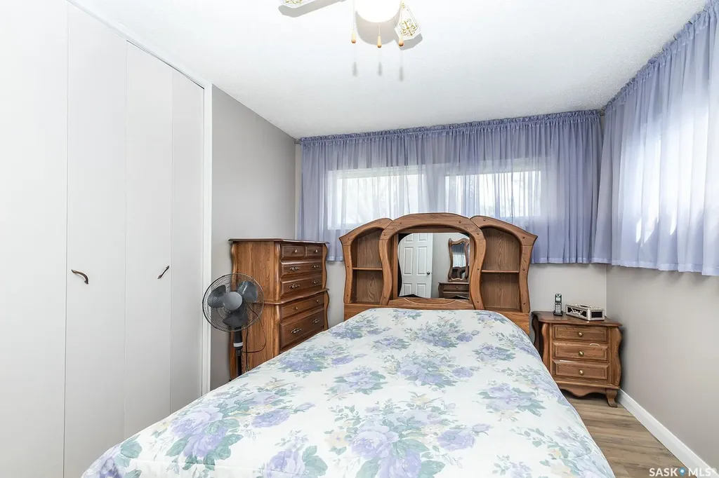 43 Lindsay Drive Saskatoon SK S7H 3E2
