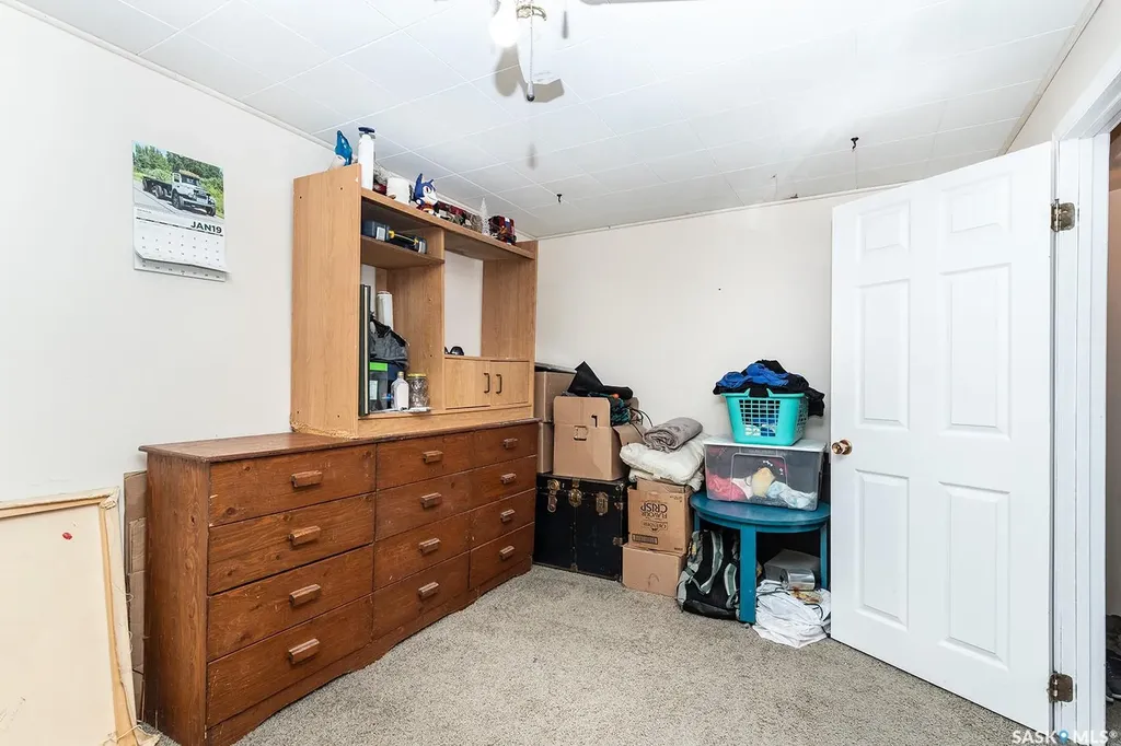 43 Lindsay Drive Saskatoon SK S7H 3E2