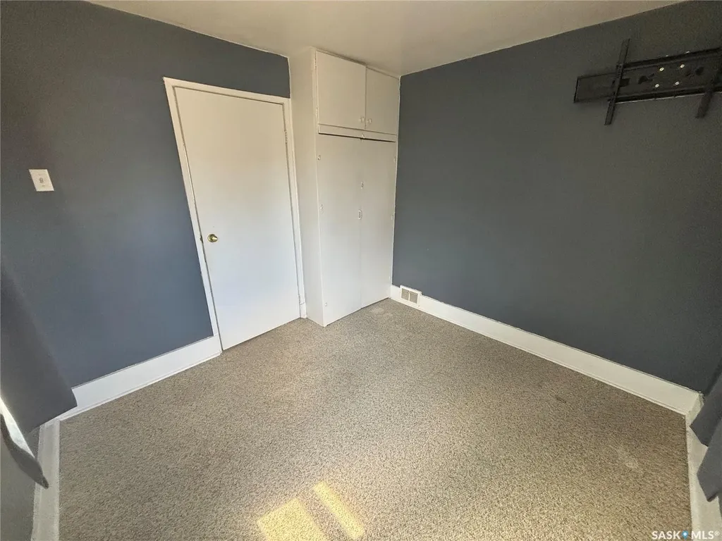 501 Railway Avenue Kinistino SK S0J 1H0