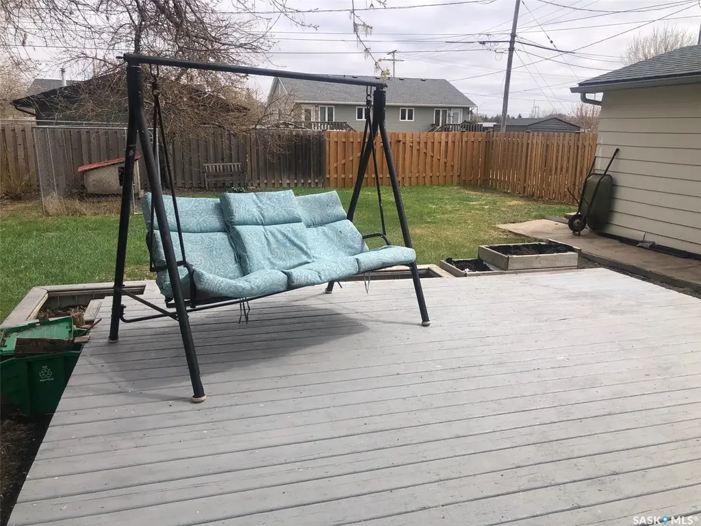 317 Maple Avenue Yorkton SK S3N 1W9