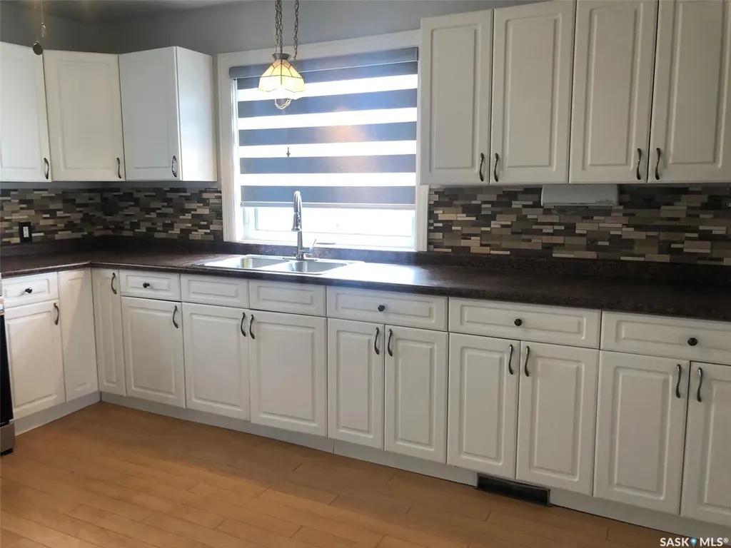 317 Maple Avenue Yorkton SK S3N 1W9