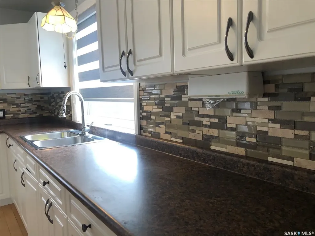 317 Maple Avenue Yorkton SK S3N 1W9