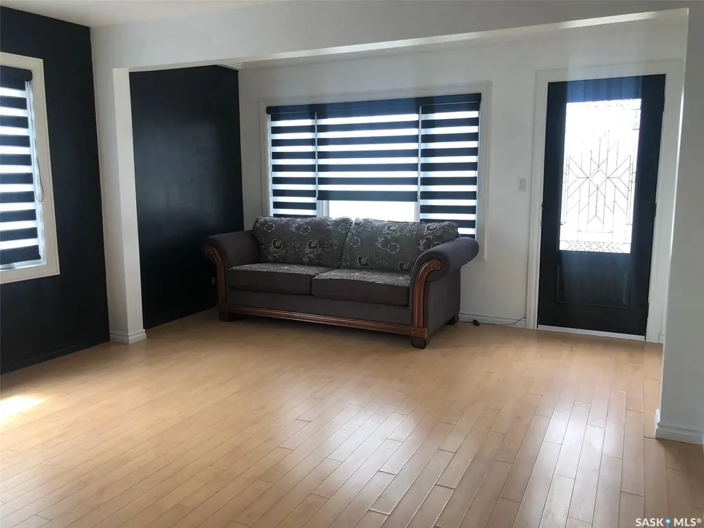 317 Maple Avenue Yorkton SK S3N 1W9