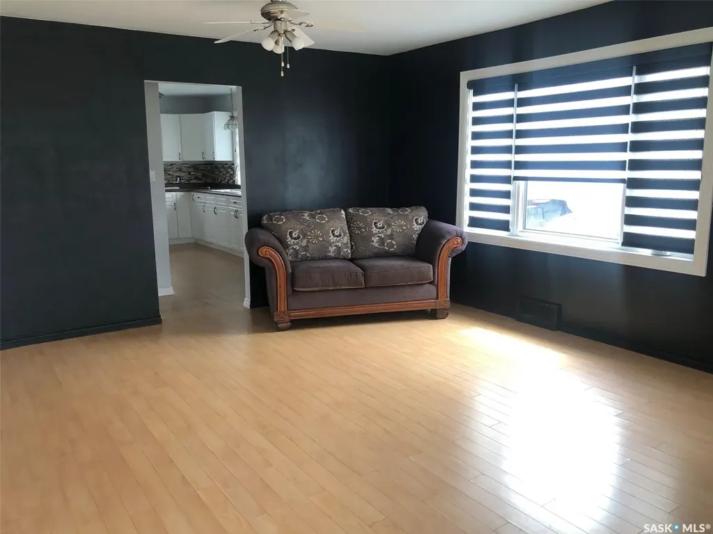 317 Maple Avenue Yorkton SK S3N 1W9