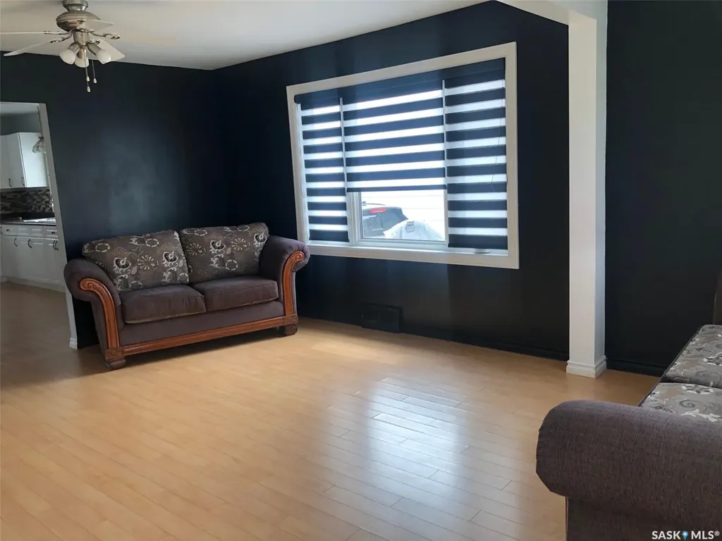 317 Maple Avenue Yorkton SK S3N 1W9