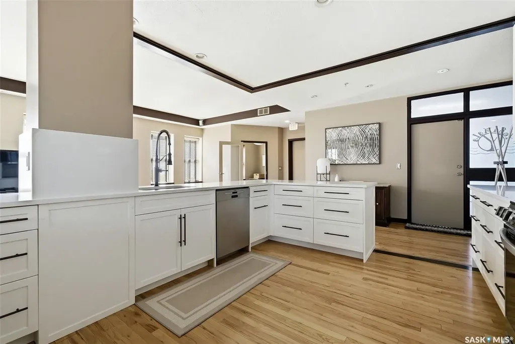 2020 11th Avenue Regina SK S4P 0J3