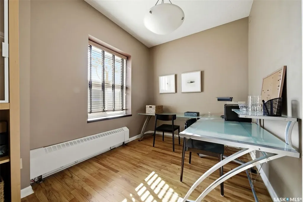 2020 11th Avenue Regina SK S4P 0J3