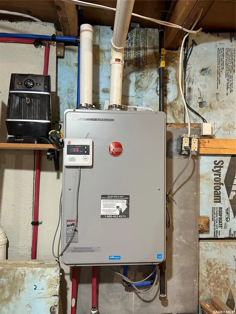 625 Maharg Avenue Burstall SK S0N 0H0