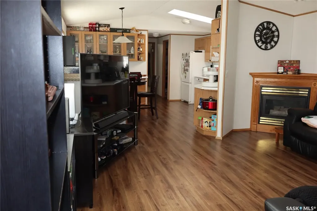 20 H Avenue Willow Bunch SK S0H 4K0