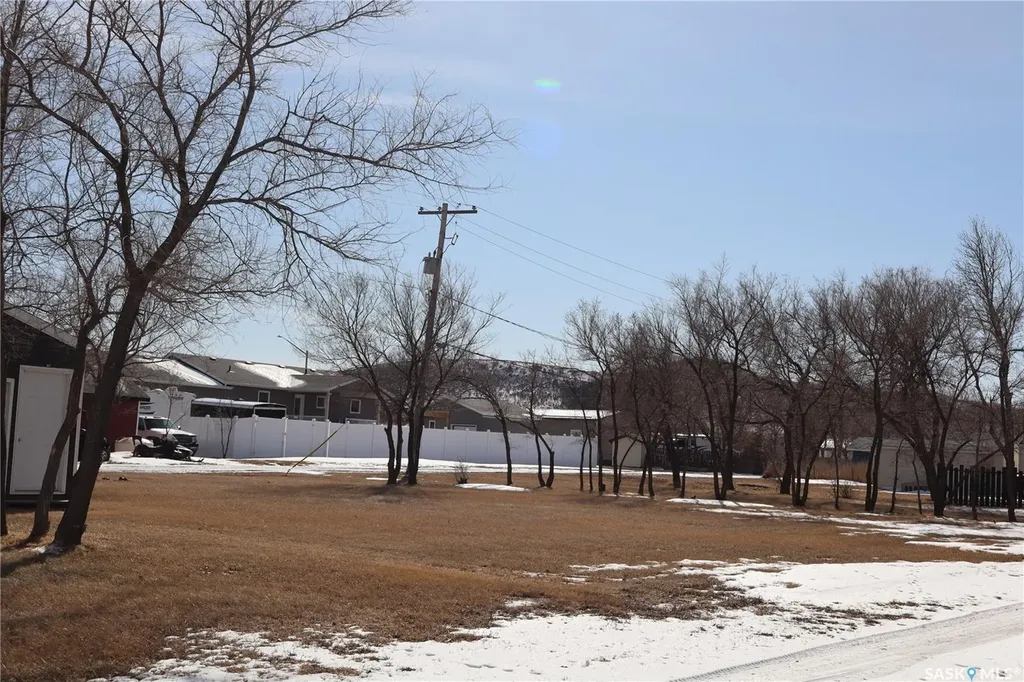 20 H Avenue Willow Bunch SK S0H 4K0