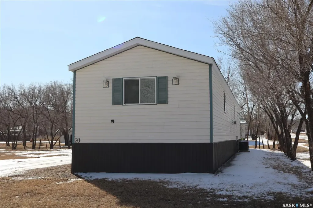 20 H Avenue Willow Bunch SK S0H 4K0