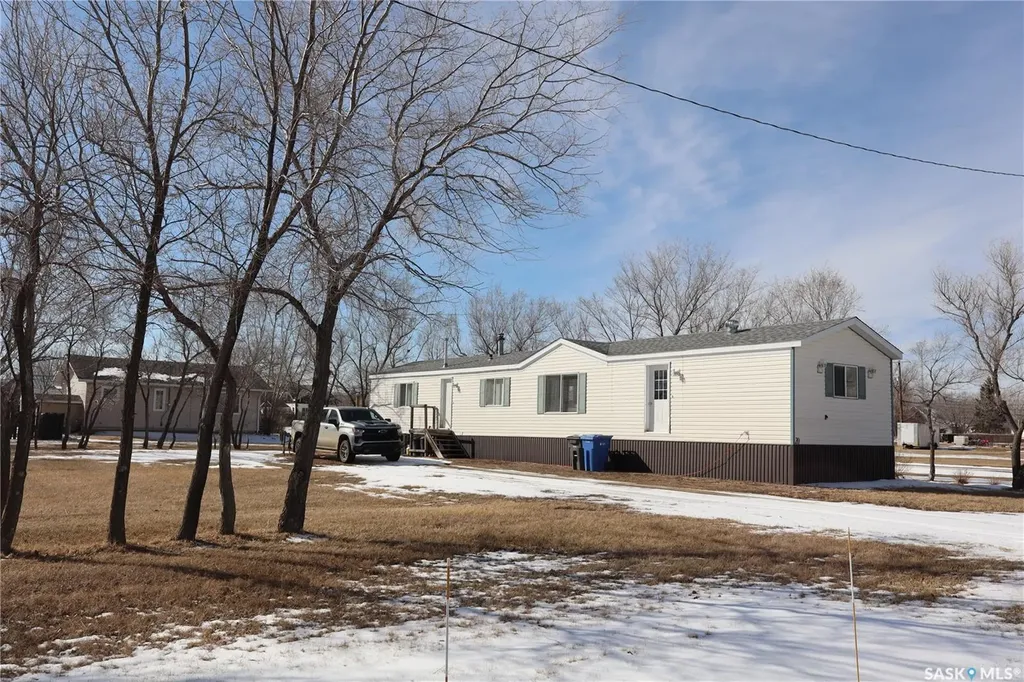 20 H Avenue Willow Bunch SK S0H 4K0