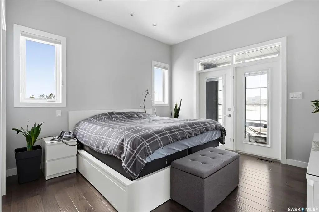 4822 Green View Crescent E Regina SK S4V 3P2