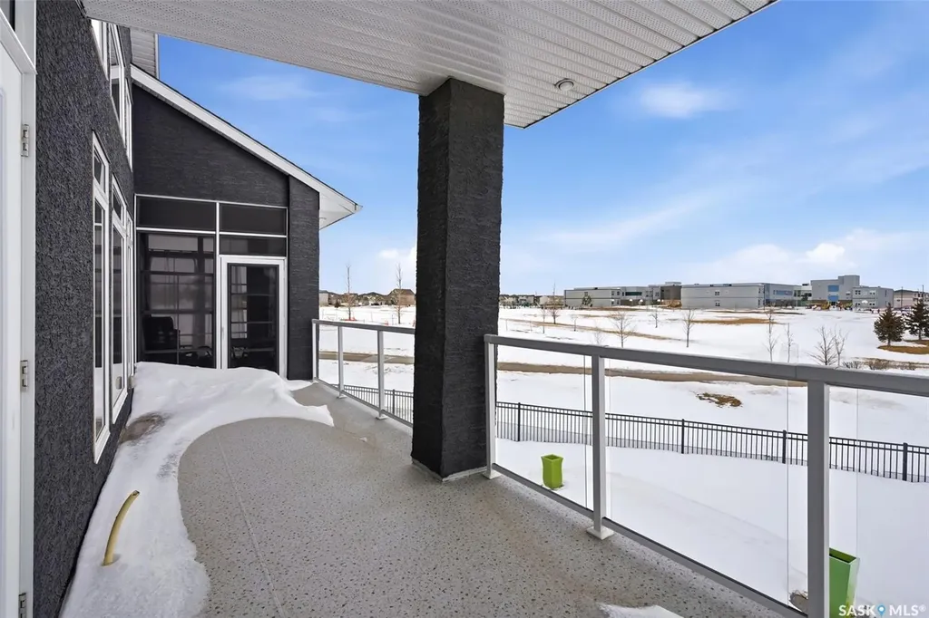 4822 Green View Crescent E Regina SK S4V 3P2