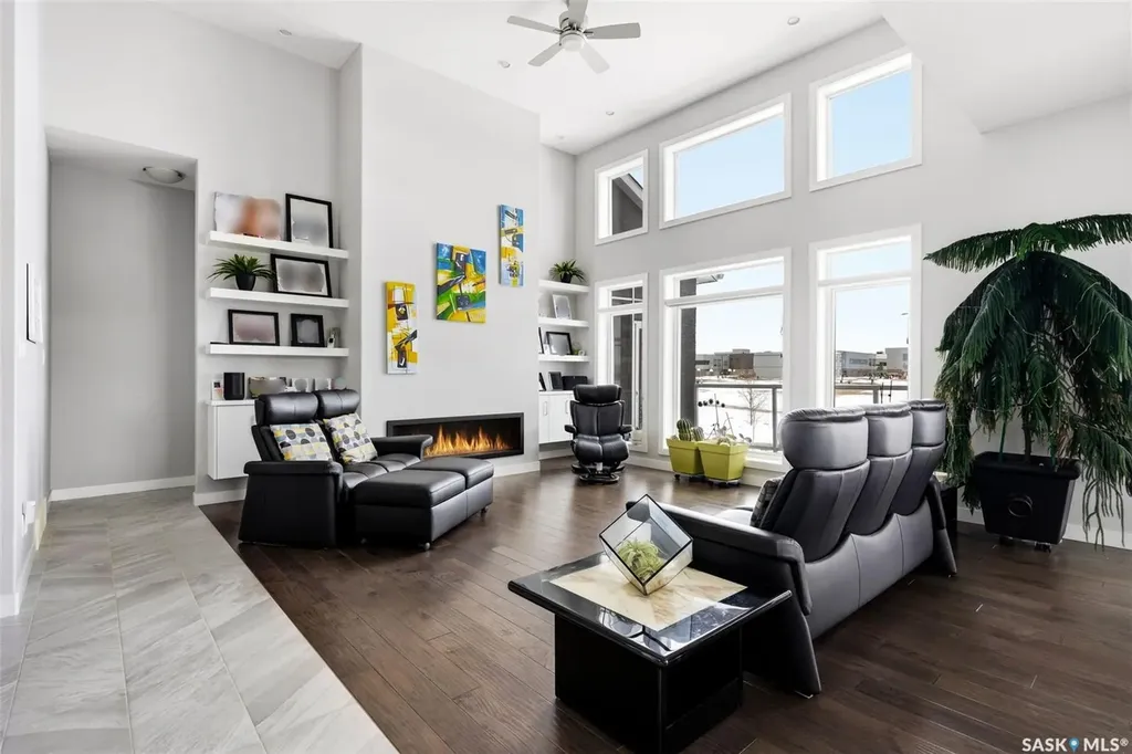 4822 Green View Crescent E Regina SK S4V 3P2