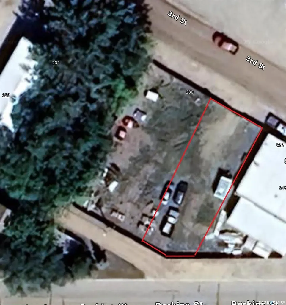 226 3rd Street Estevan SK S4A 2A3