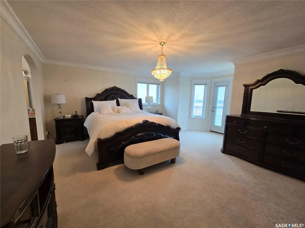 111 Westview Drive Swift Current Rm No. 137 SK S9H 3X6