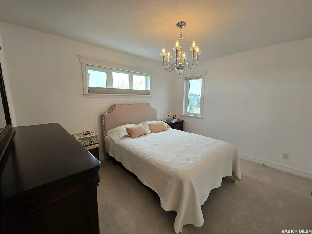111 Westview Drive Swift Current Rm No. 137 SK S9H 3X6