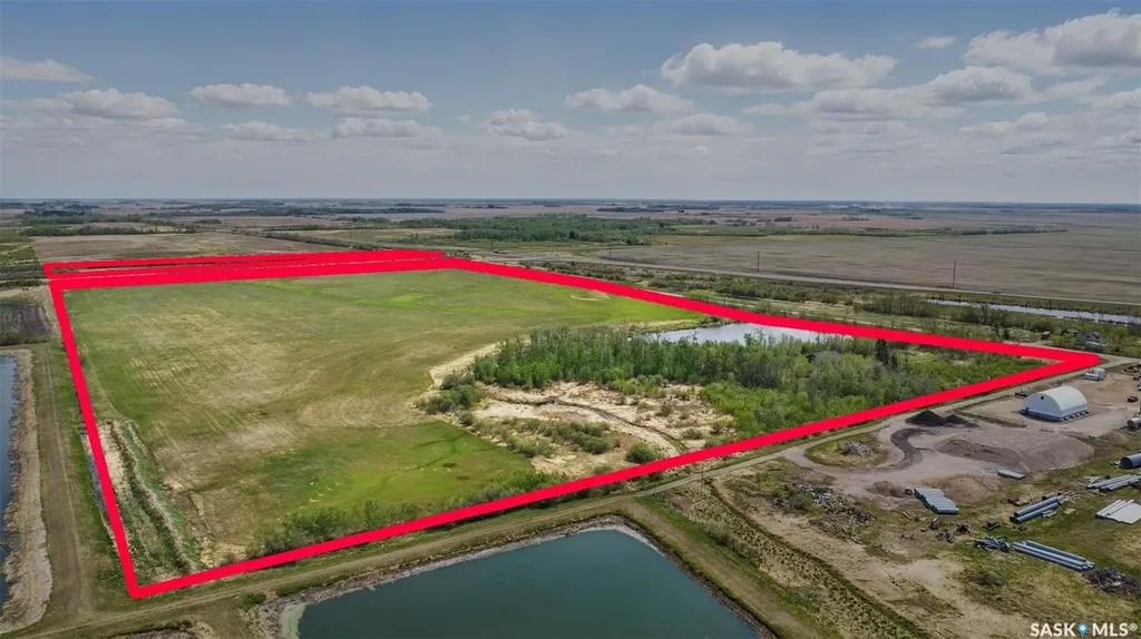 304 Railway Avenue Garden River Rm No. 490 SK S0J 1T0