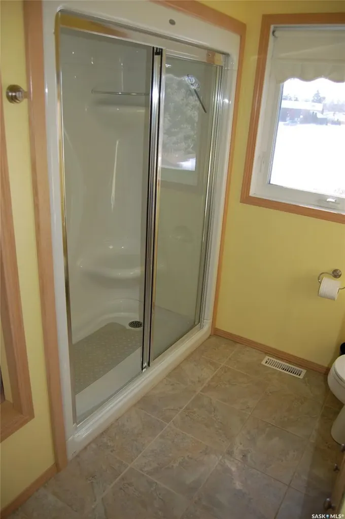 1821 Connaught Street Regina SK S4T 4T4