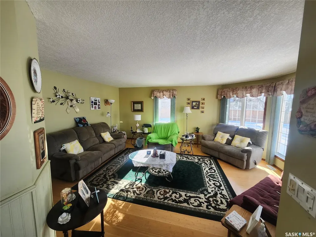 209 1st Avenue N Big River SK S0J 0E0