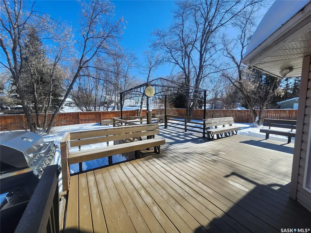 209 1st Avenue N Big River SK S0J 0E0