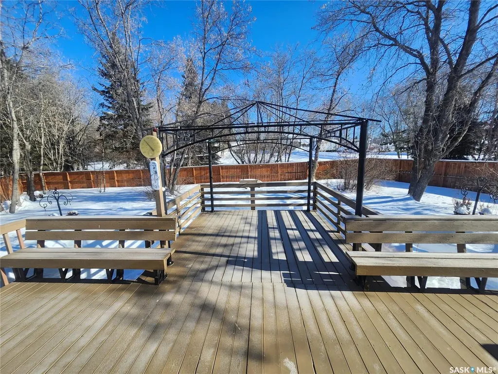 209 1st Avenue N Big River SK S0J 0E0