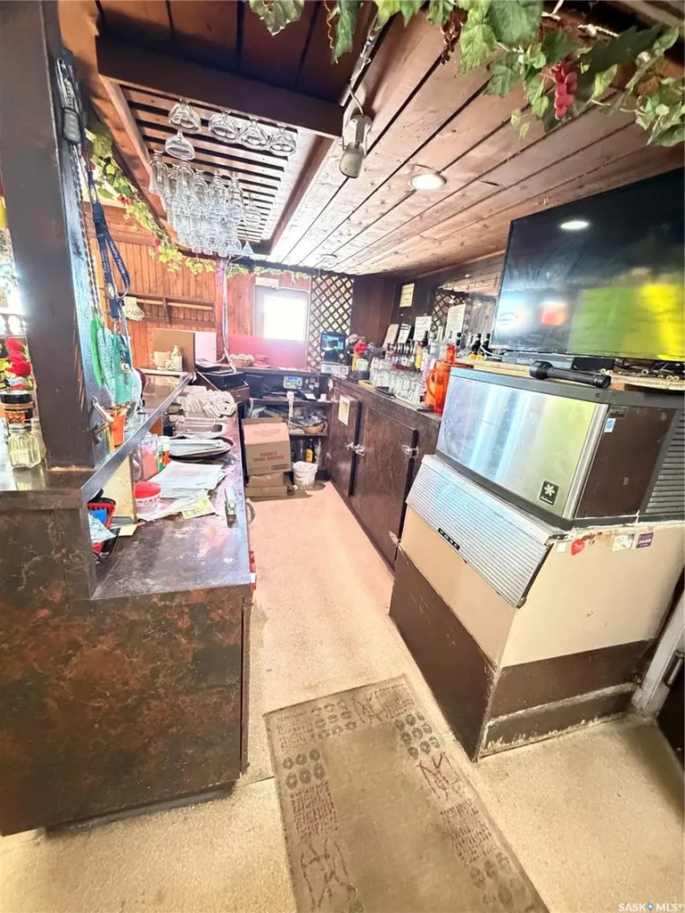 305 1st Avenue W Assiniboia SK S0H 0B0