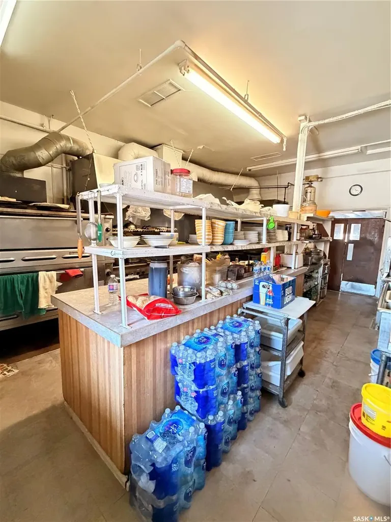 305 1st Avenue W Assiniboia SK S0H 0B0
