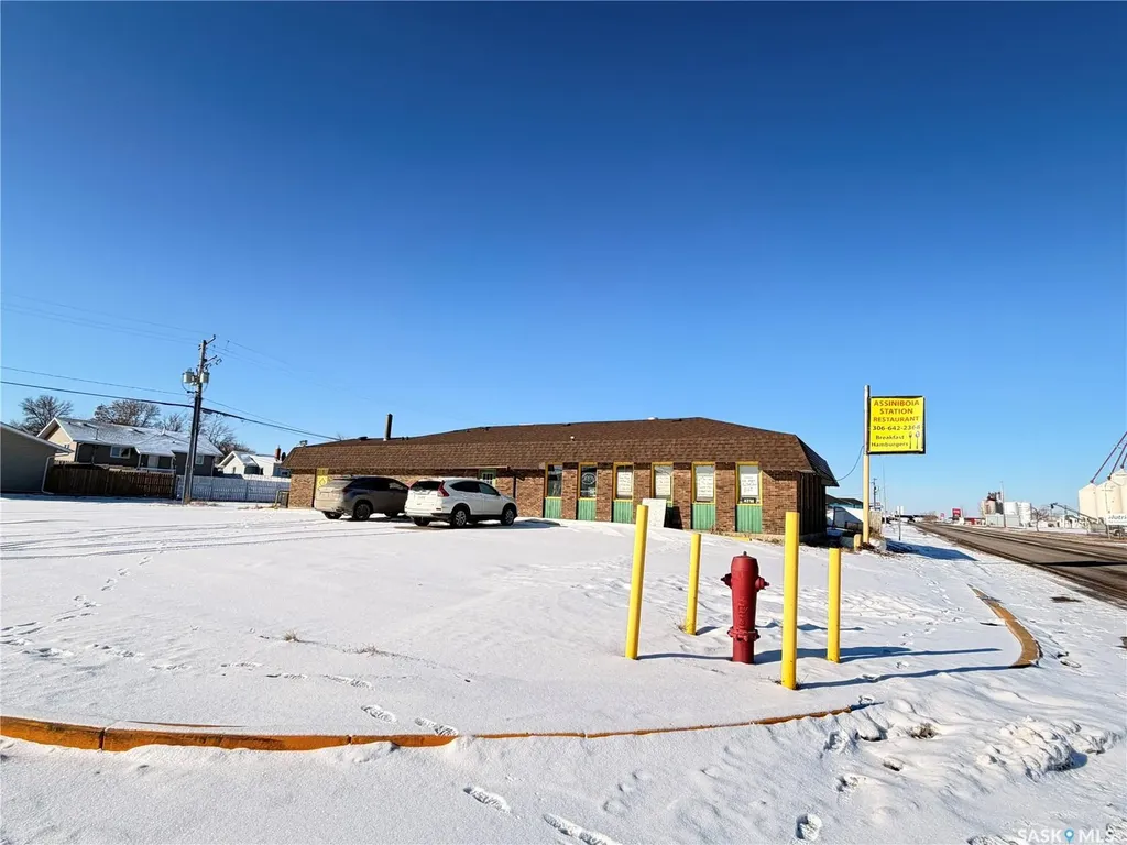 305 1st Avenue W Assiniboia SK S0H 0B0