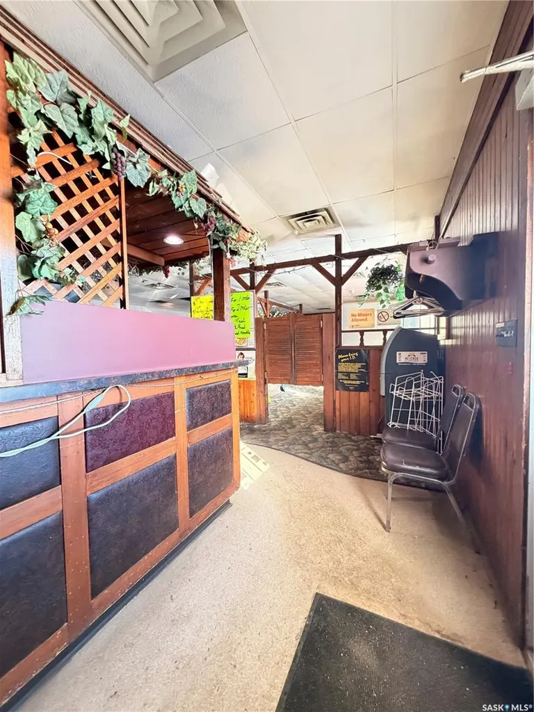 305 1st Avenue W Assiniboia SK S0H 0B0