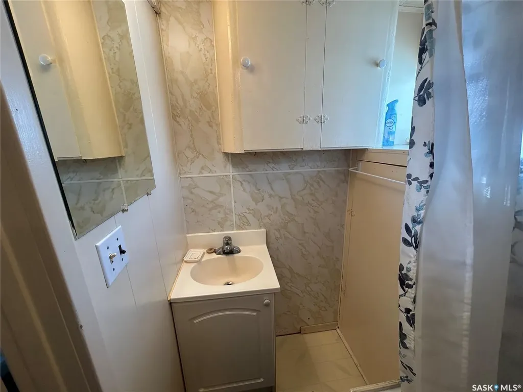 326 Taylor Street Bienfait SK S0C 0M0