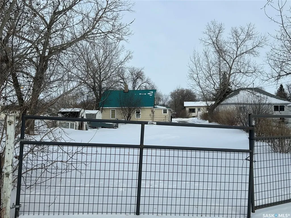 326 Taylor Street Bienfait SK S0C 0M0