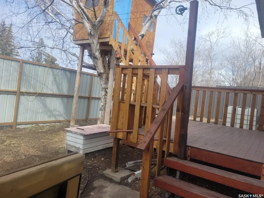 1105 5th Avenue Regina Beach SK S0G 4C0