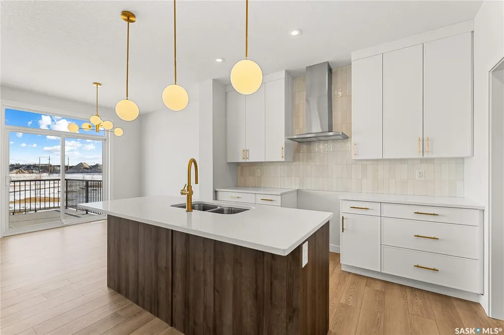 279 Nazarali Way Saskatoon SK S7V 1X6