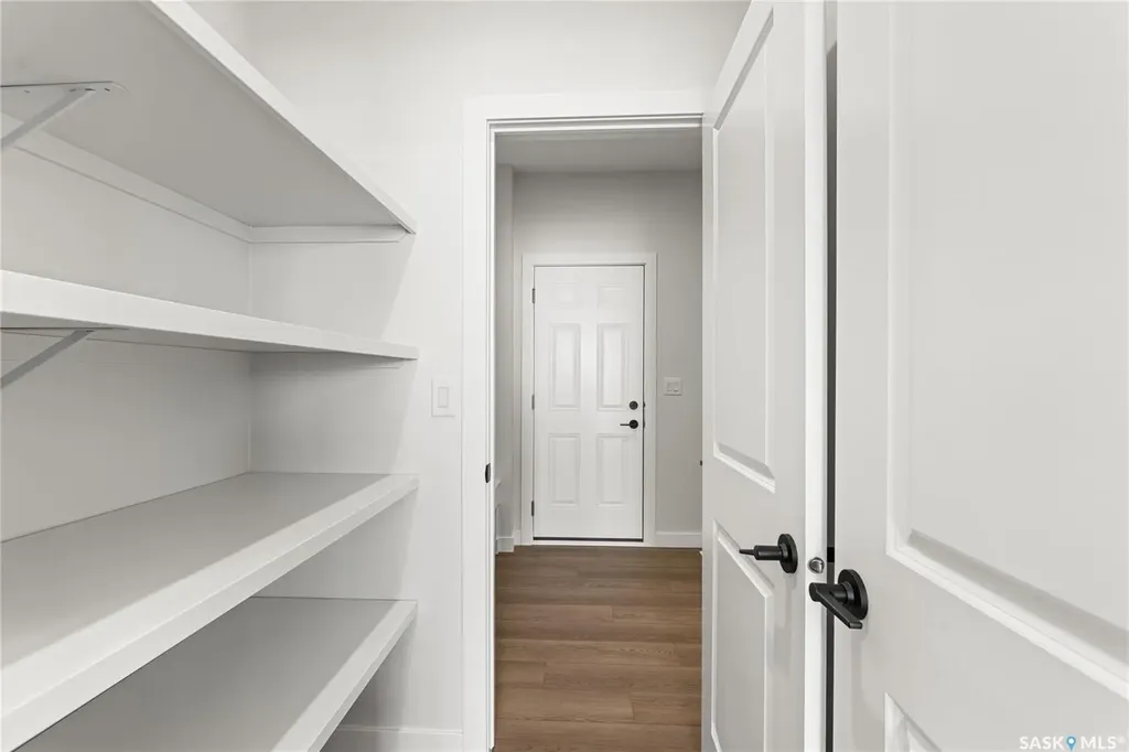 279 Nazarali Way Saskatoon SK S7V 1X6