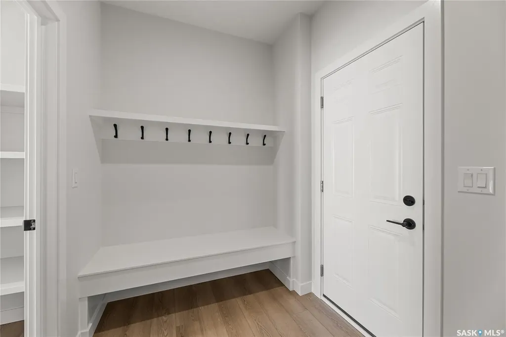 279 Nazarali Way Saskatoon SK S7V 1X6