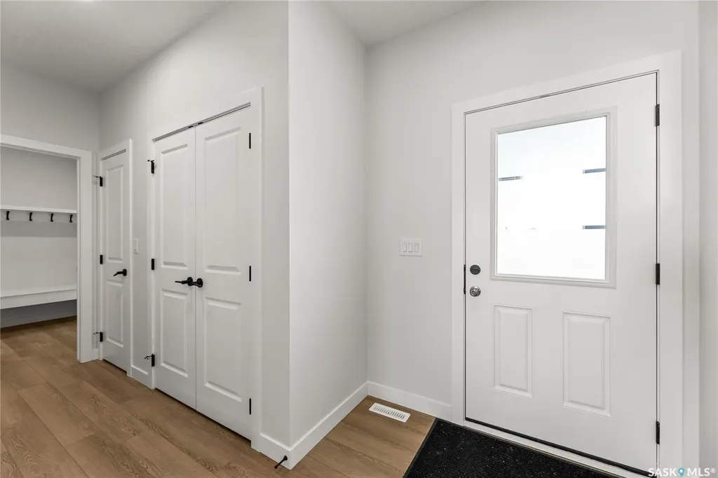 279 Nazarali Way Saskatoon SK S7V 1X6