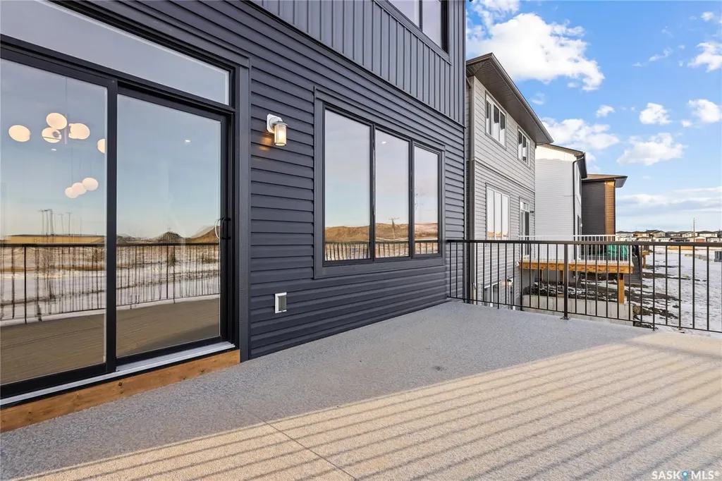 279 Nazarali Way Saskatoon SK S7V 1X6