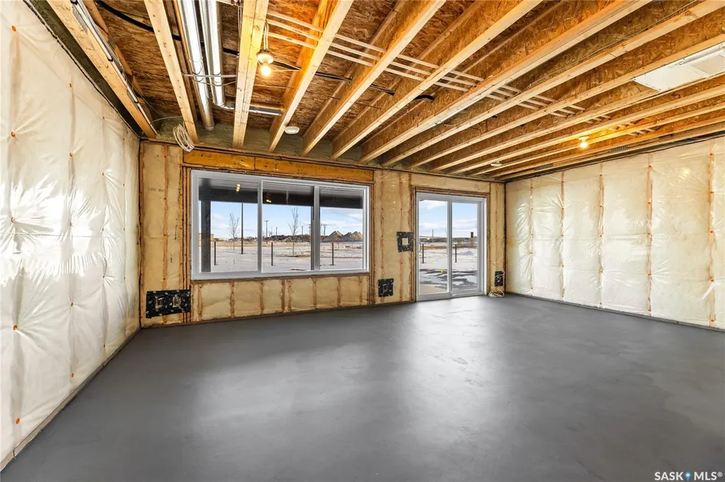 279 Nazarali Way Saskatoon SK S7V 1X6