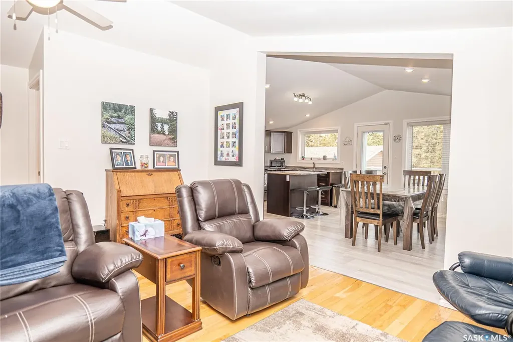 16 Nipew Place Candle Lake SK S0J 3E0