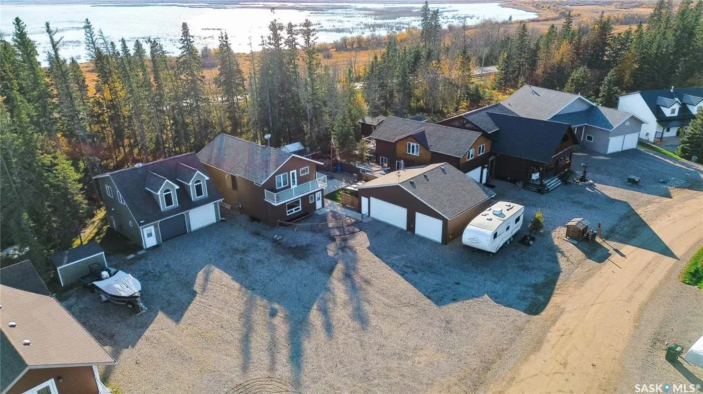 16 Nipew Place Candle Lake SK S0J 3E0