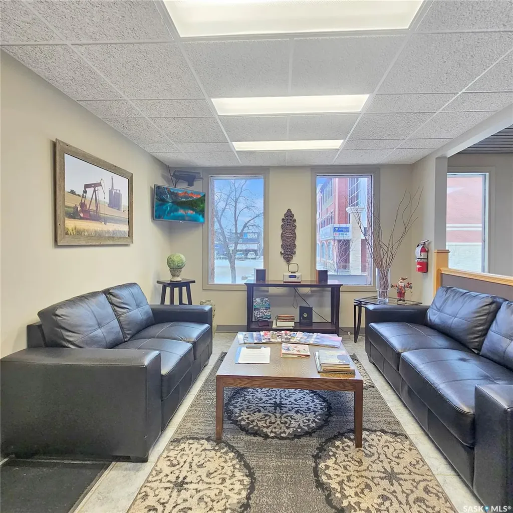121 - 151 1st Avenue NE Swift Current SK S9H 2B1
