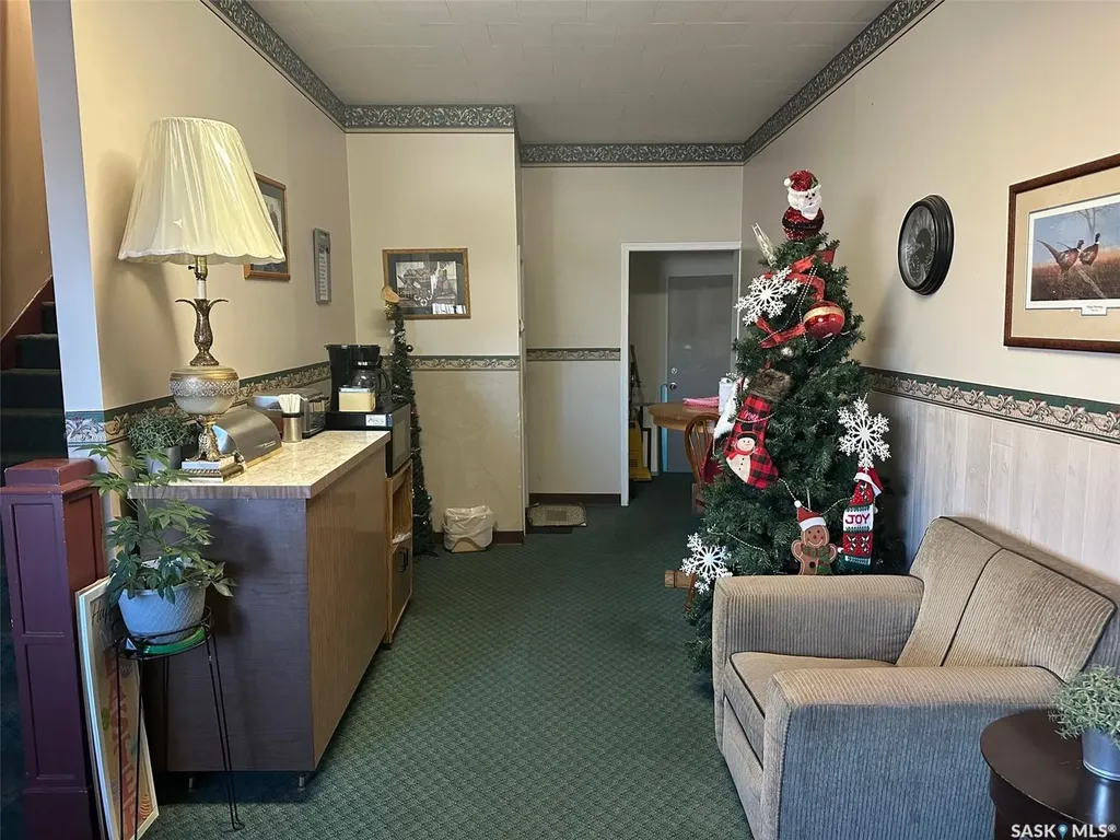 115 Main Street Limerick SK S0H 2P0