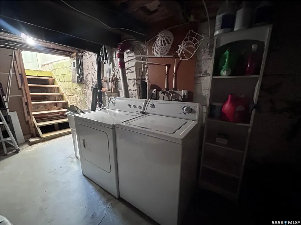 314 Railway Street Bienfait SK S0C 0M0