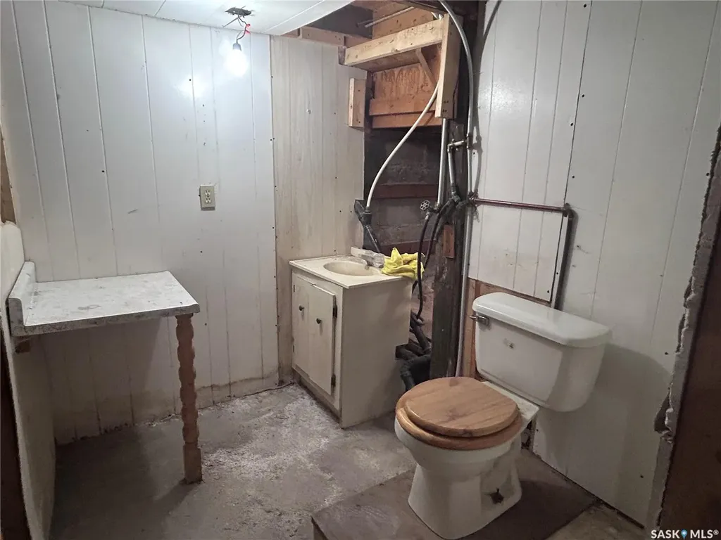 314 Railway Street Bienfait SK S0C 0M0